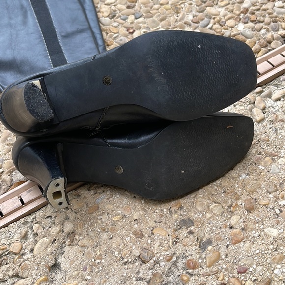 Leather boots size 9 - Picture 4 of 7